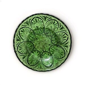 Star & Cameo Medallion Green Avocado Glass Vegetable Serving Bowl Anchor Hocking